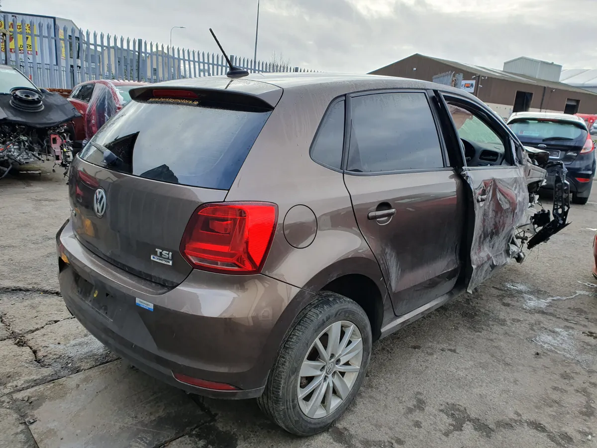 15 VOLKSWAGEN POLO  1.2P (CJZ) AUTO	FOR BREAKING - Image 3