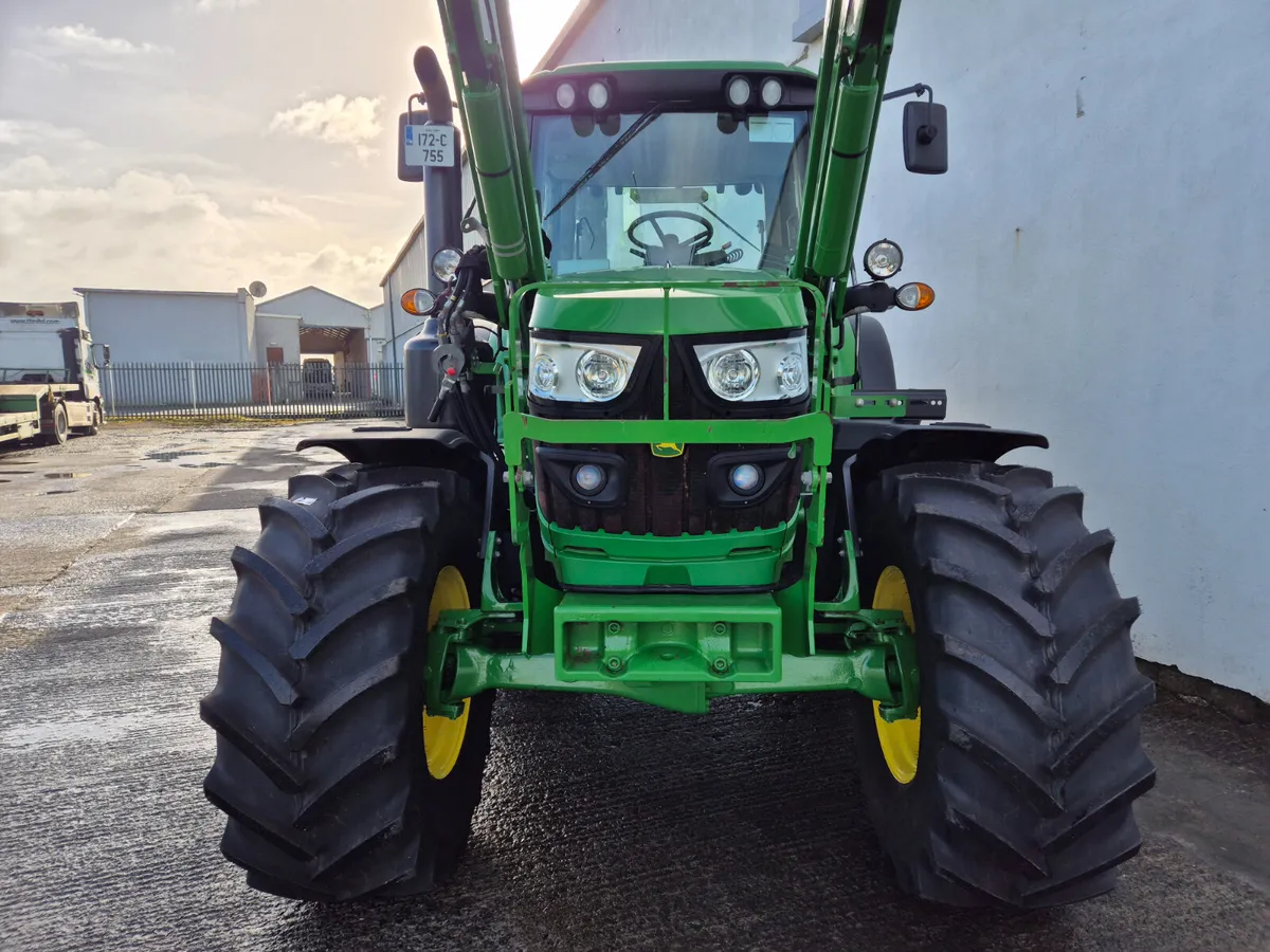 John Deere 6110M - Image 3