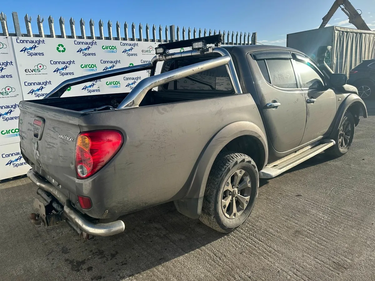 2012 MITSUBISHI L200 AUTO JUST IN FOR BREAKING - Image 4