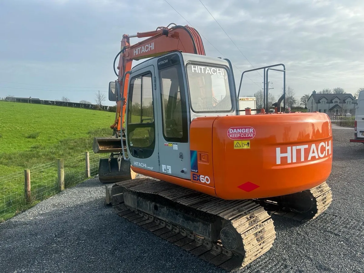 Digger for sale in Co. Tyrone for £22,500 on DoneDeal