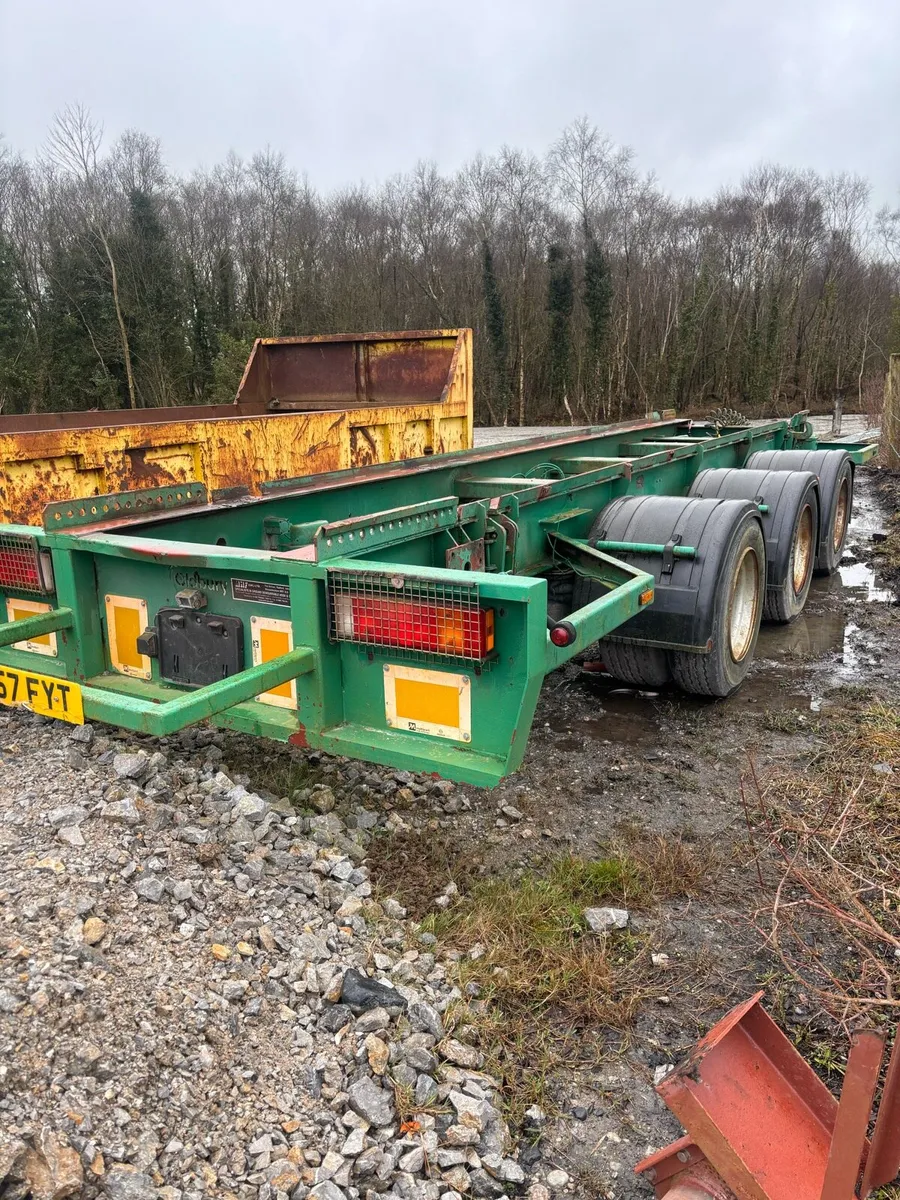 3 axle trailer on air - Image 1