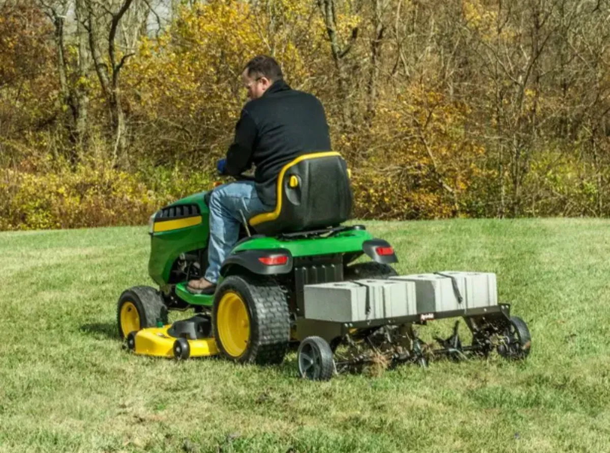 John deere deals lawn scarifier