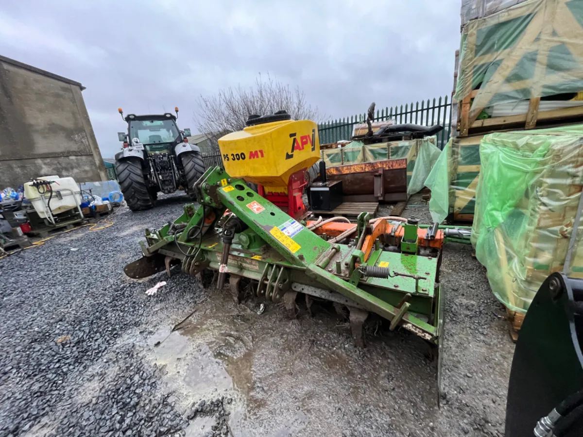 Amazone kg 3000 specail and apv seeder - Image 1