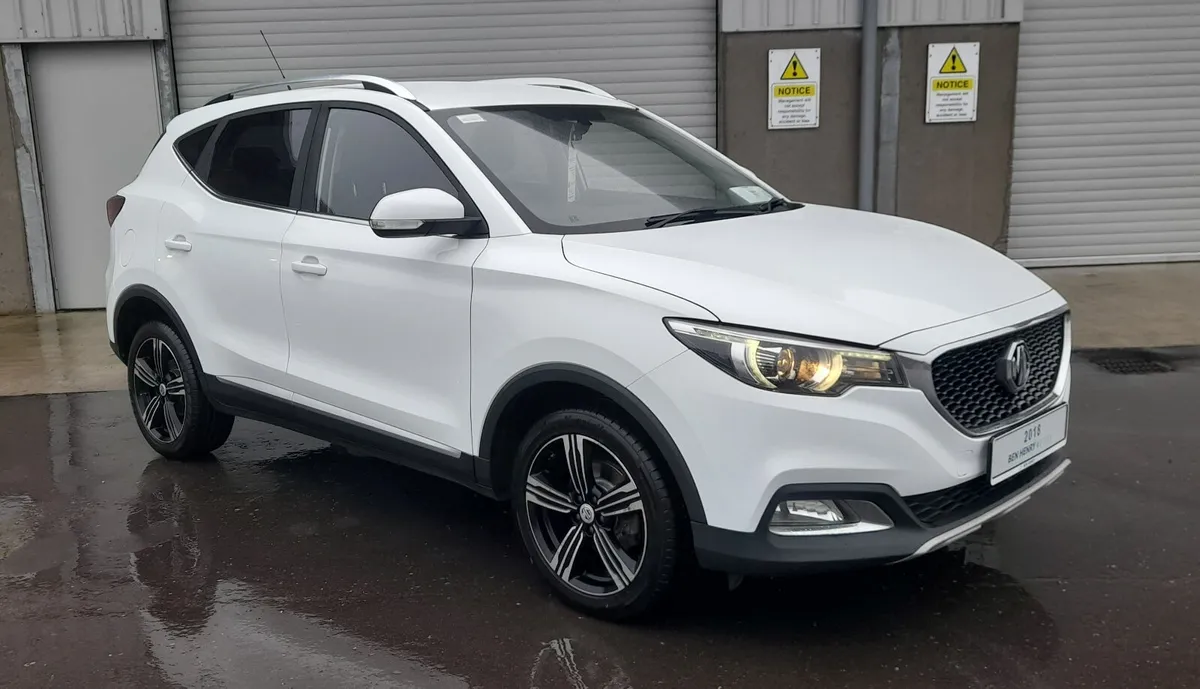 2018 (182) MG ZS 1.0 Exclusive automatic