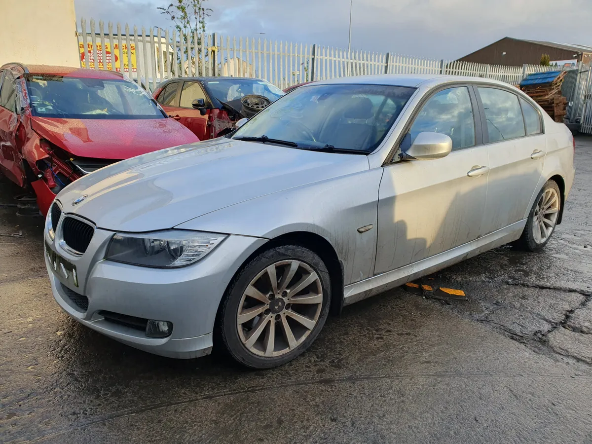 09 BMW  320D 2.0 D (N47D20C) FOR BREAKING