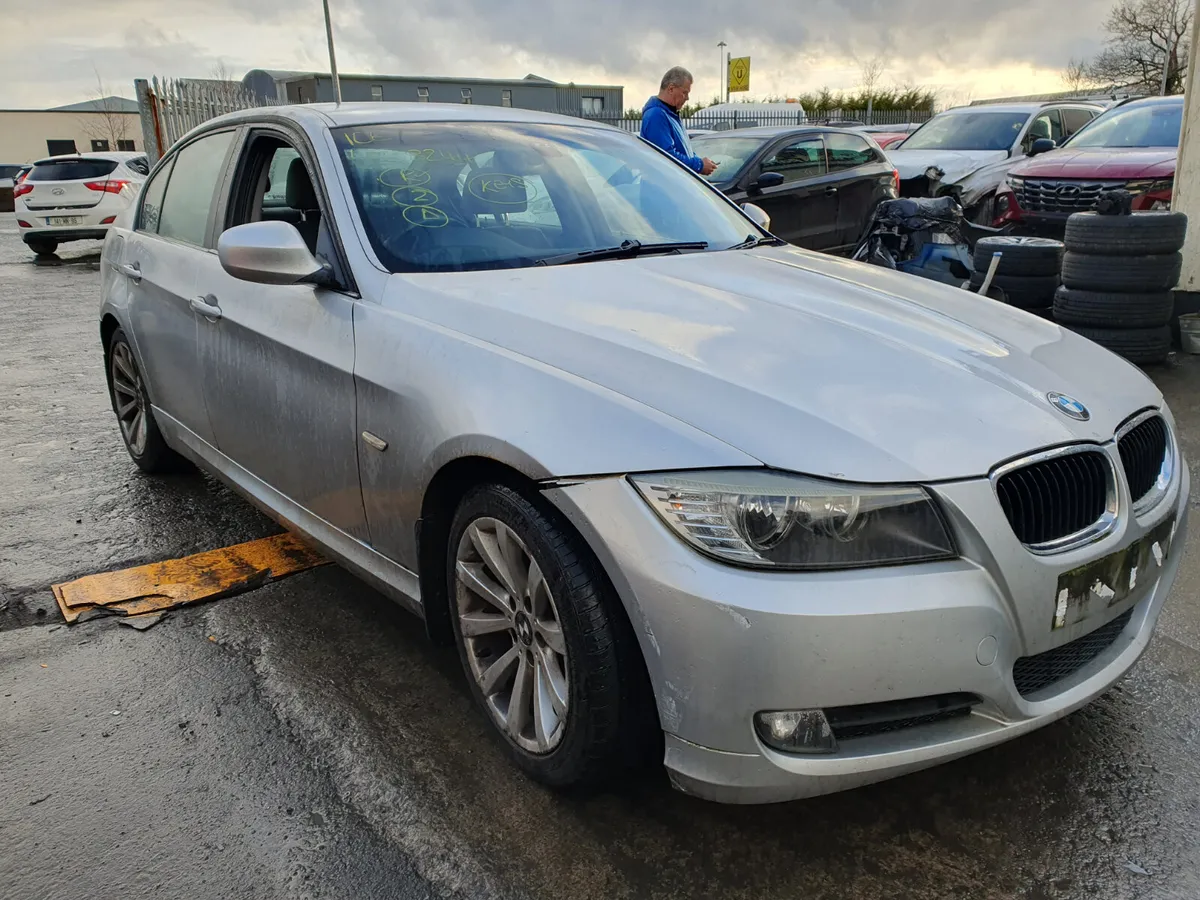 09 BMW  320D 2.0 D (N47D20C) FOR BREAKING - Image 2