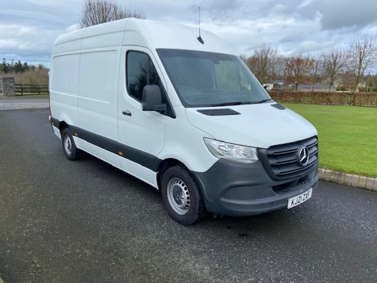 Mercedes-Benz Sprinter 2021 - Image 1