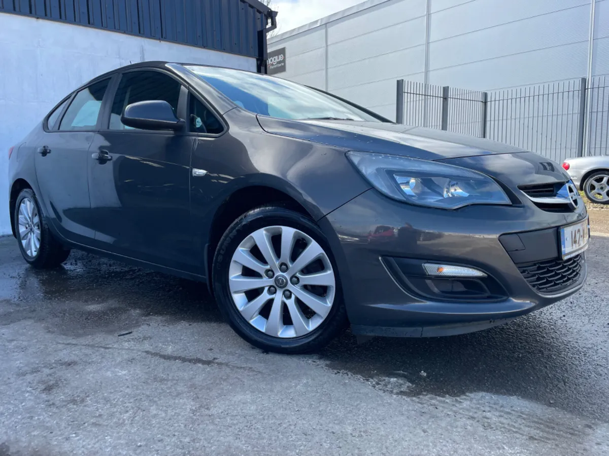 2014 Opel Astra - Diesel - Finance Available