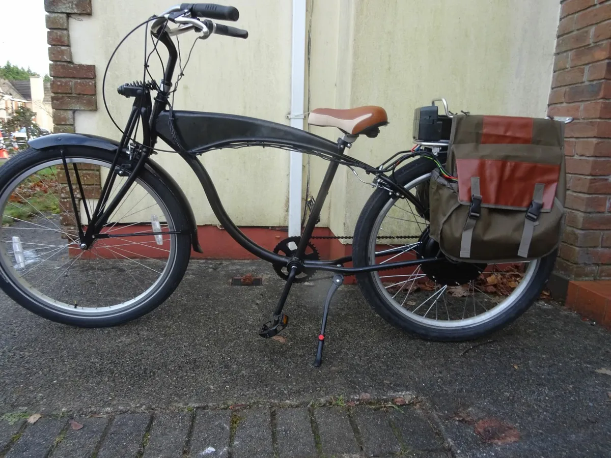 Bicycle Adult E-bike - Image 1