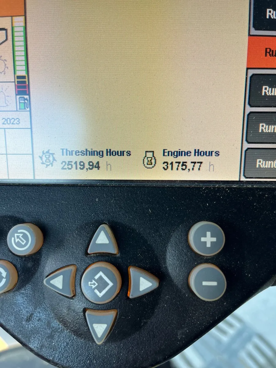 New Holland  CX 8080 - Image 3