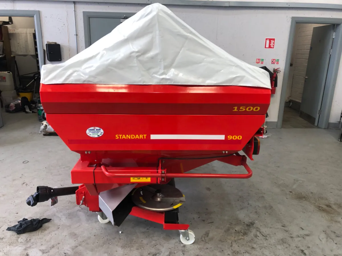 GLOBAGRO  Fertiliser  Spreader