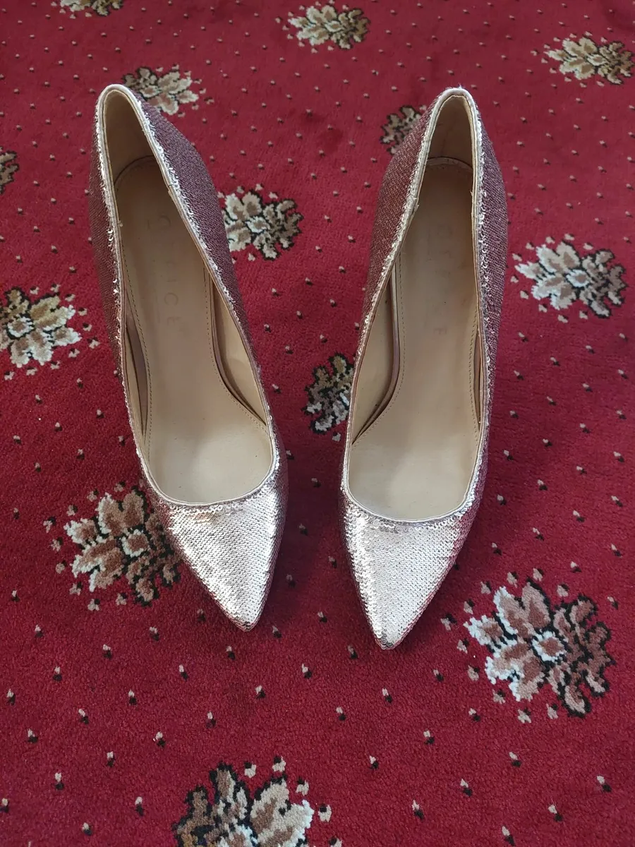 Ladies size 39 store shoe