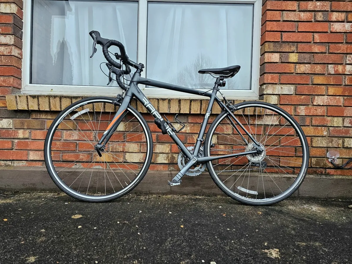 Road bikes for deals sale done deal