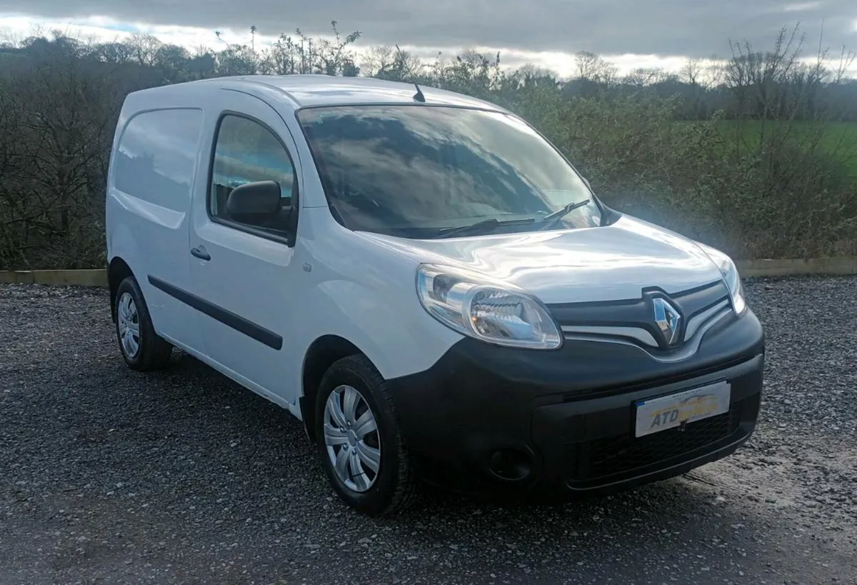 Renault kangoo 2024 done deal