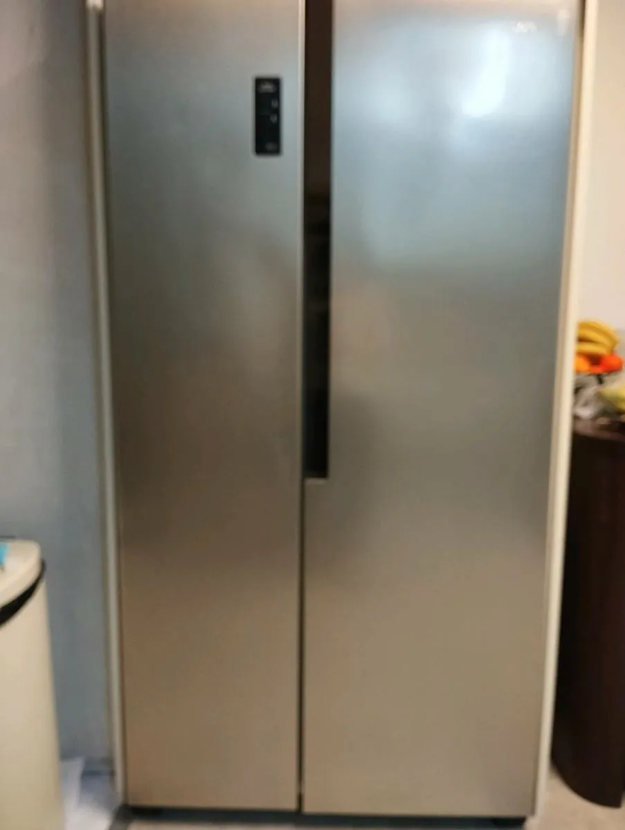 Logik american store fridge freezer