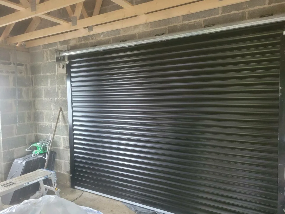 Garage roller doors - Image 4