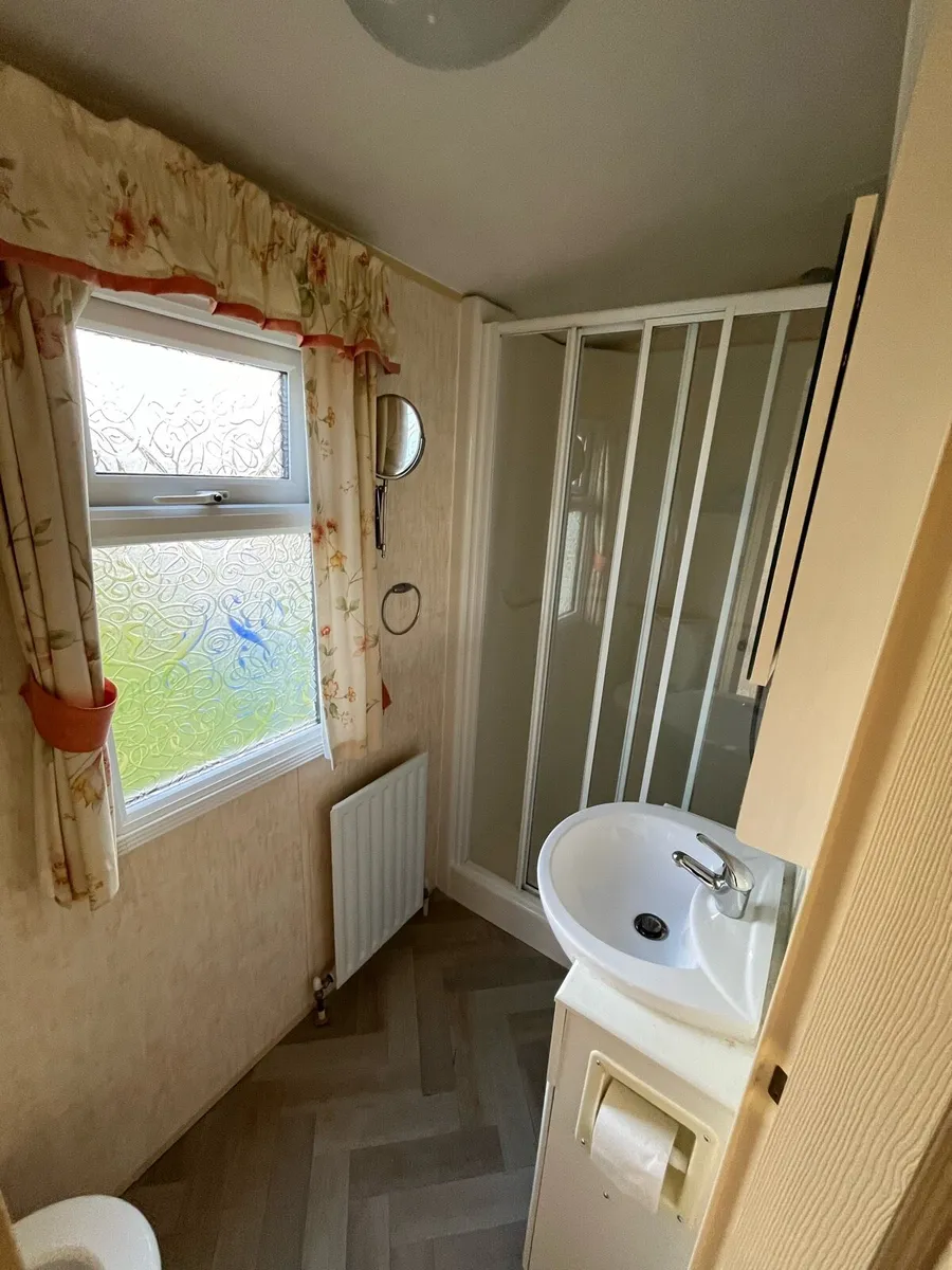 Willerby “The Manor” 35x12, 2 bed - Image 3
