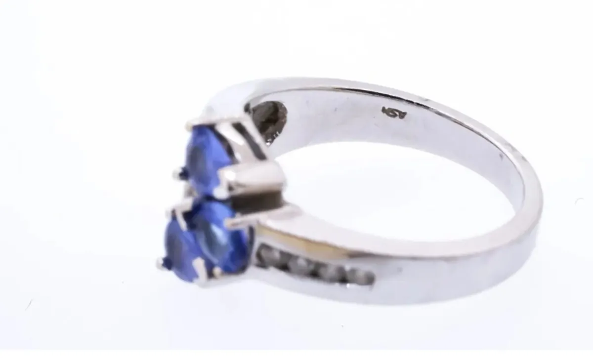 Stunning14k white gold diamond and tanzanite ring - Image 4