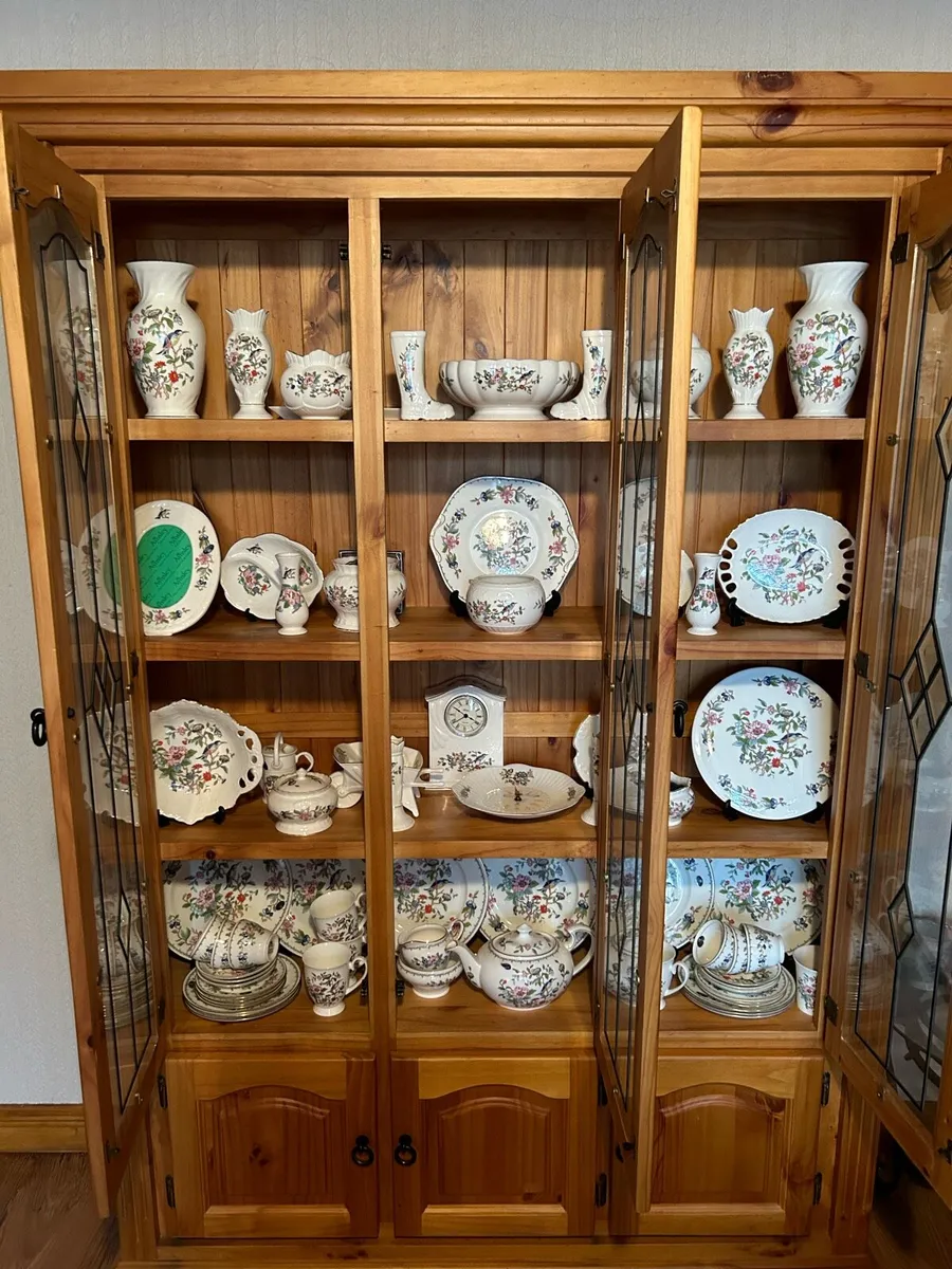 Dresser/display for sale in Co. Galway for €350 on DoneDeal