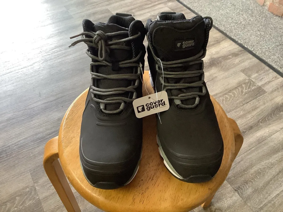 Work boots steel toe cap size 8 (42)