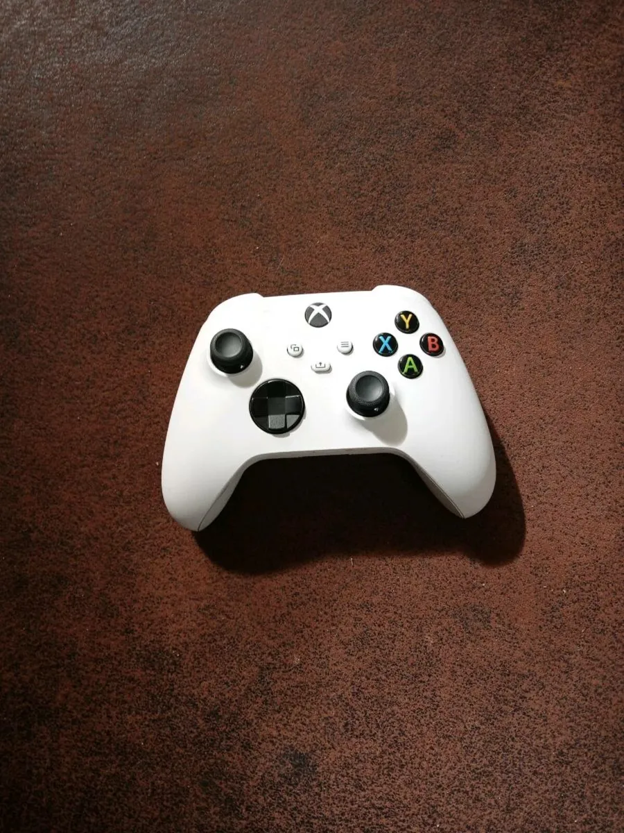 Xbox One/Xbox series x controller