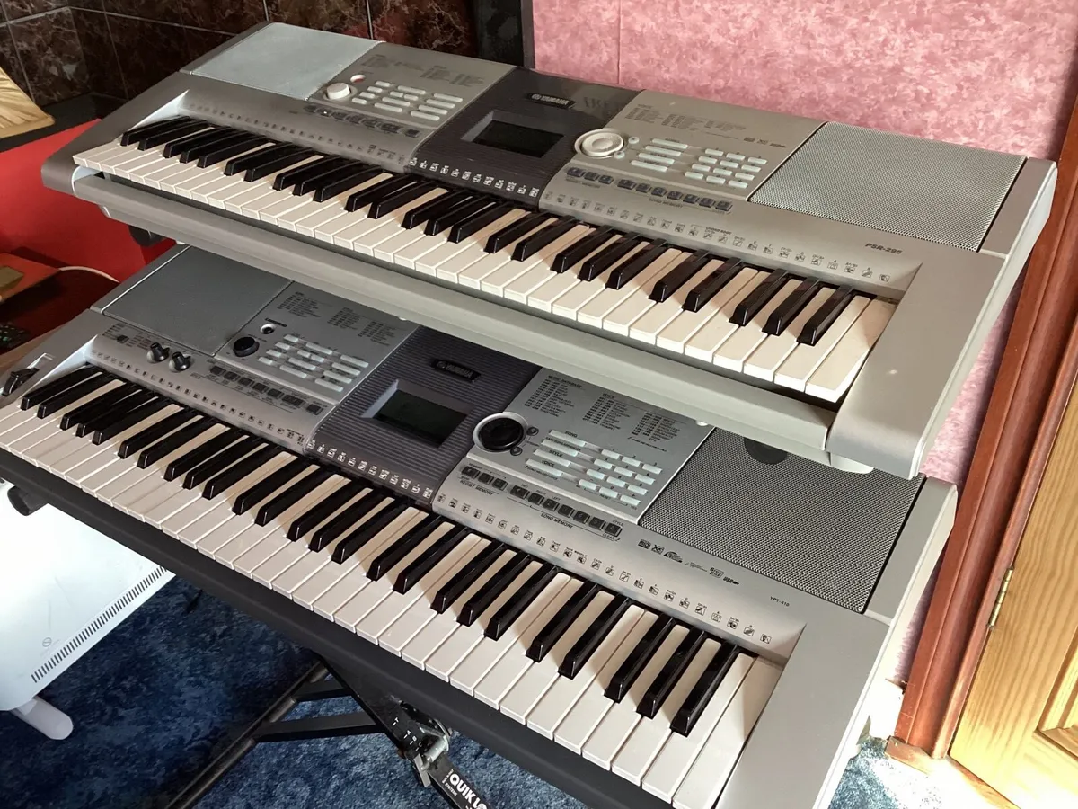 Electric keyboards deals for sale