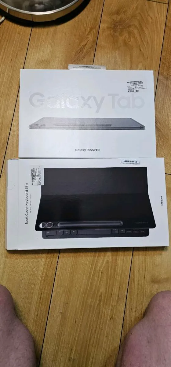 Samsung Tab S9 FE 4 months old + keyboard case - Image 1