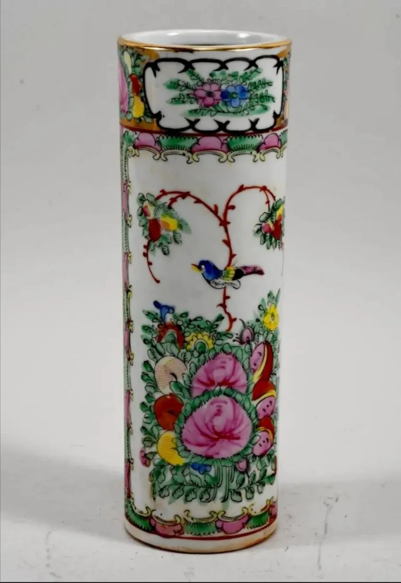 Fabulous Chinese vase - Image 1