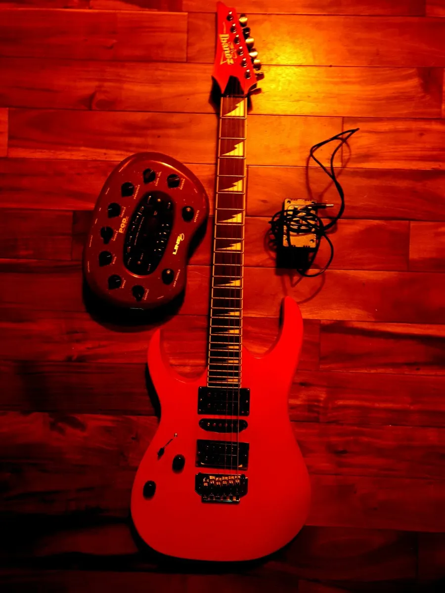 Left-hand electric guitars