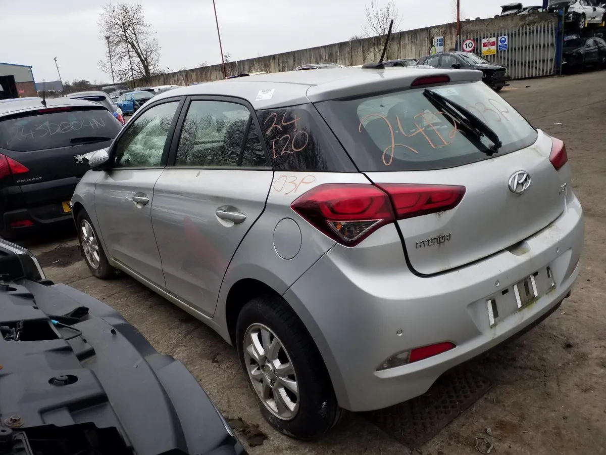 2018 HYUNDAI I20 BREAKING FOR PARTS