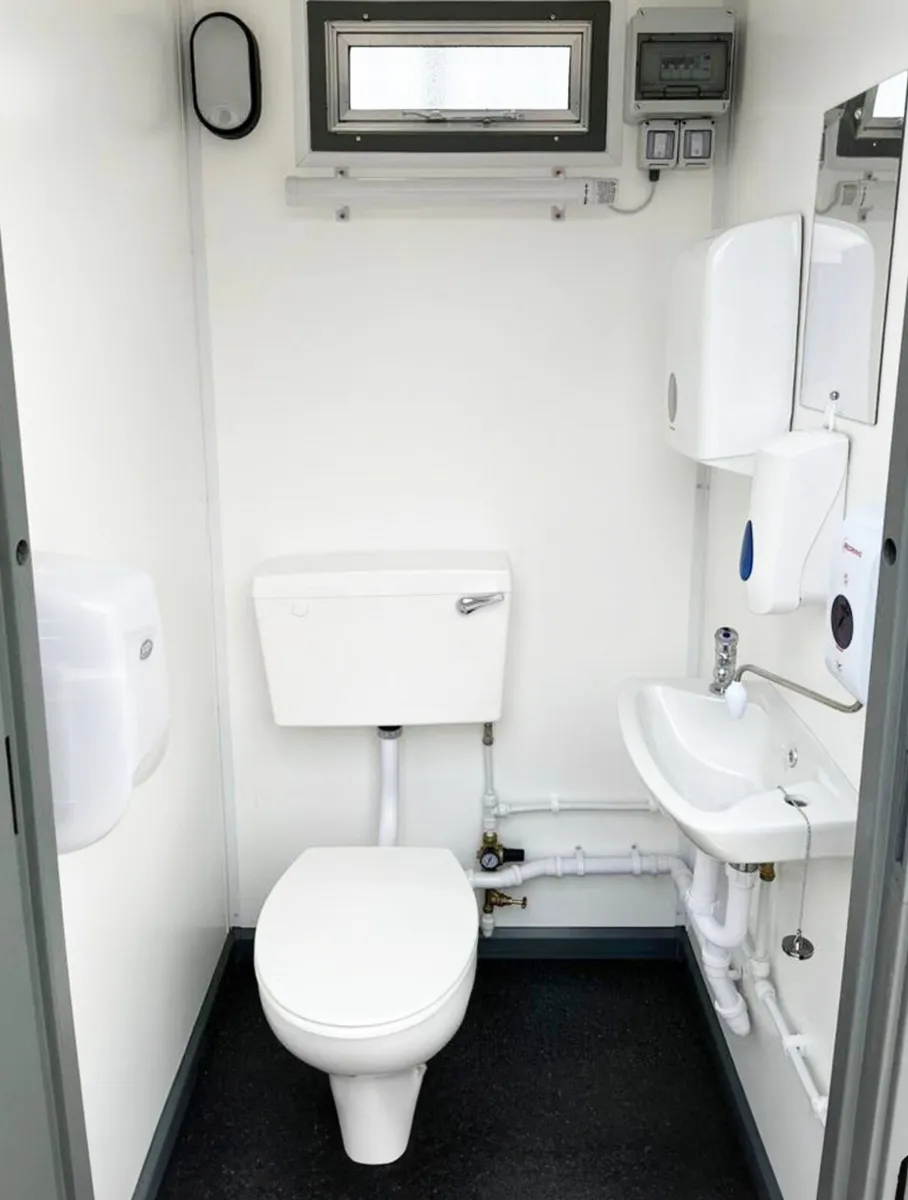 5ft x 5ft Toilet for Building Site - Image 4