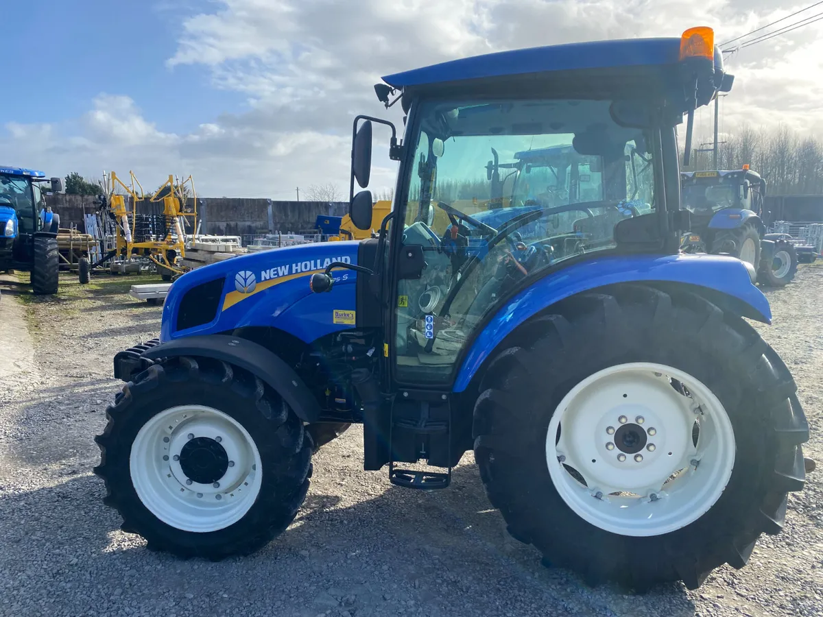 New Holland T4.75s