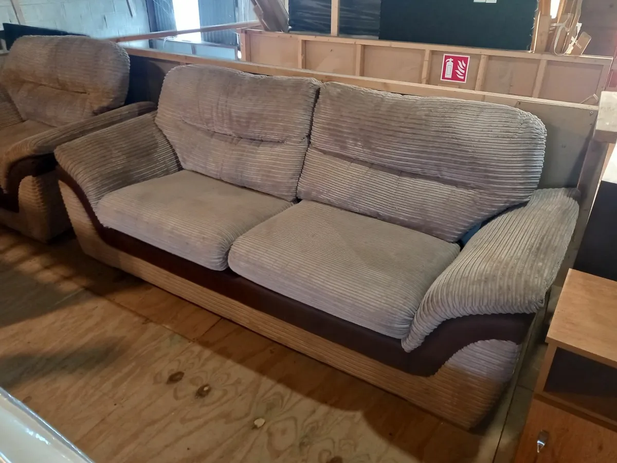 Sofa set - Image 1