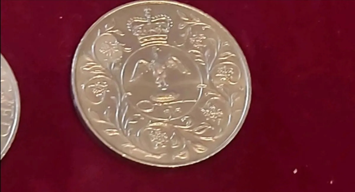 Queen Elizabeth II silver Jubilee 1977 Commemorati - Image 1