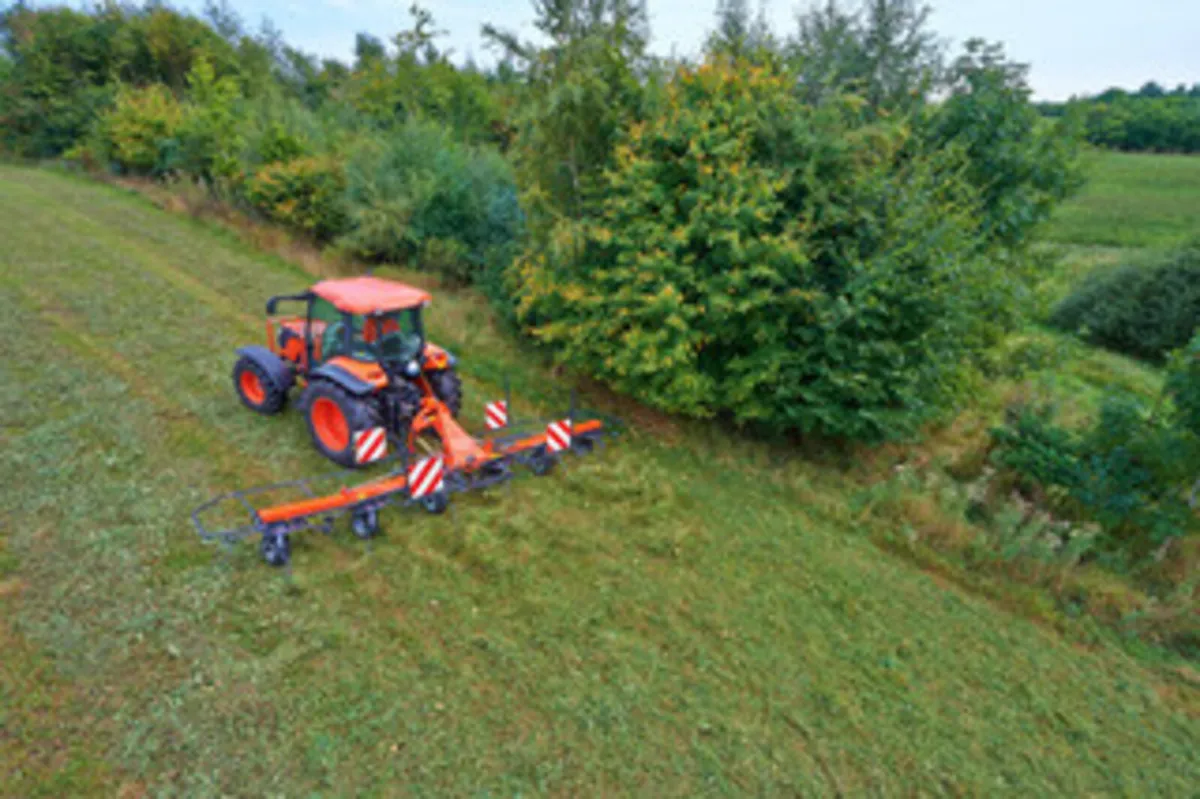 Kubota Tedders TE4046-TE4052-TE6060-TE8080 - Image 4