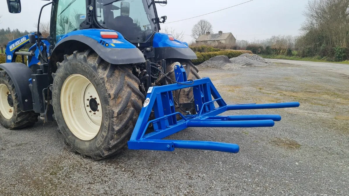 Dowd Heavy Duty Double Bale Handler