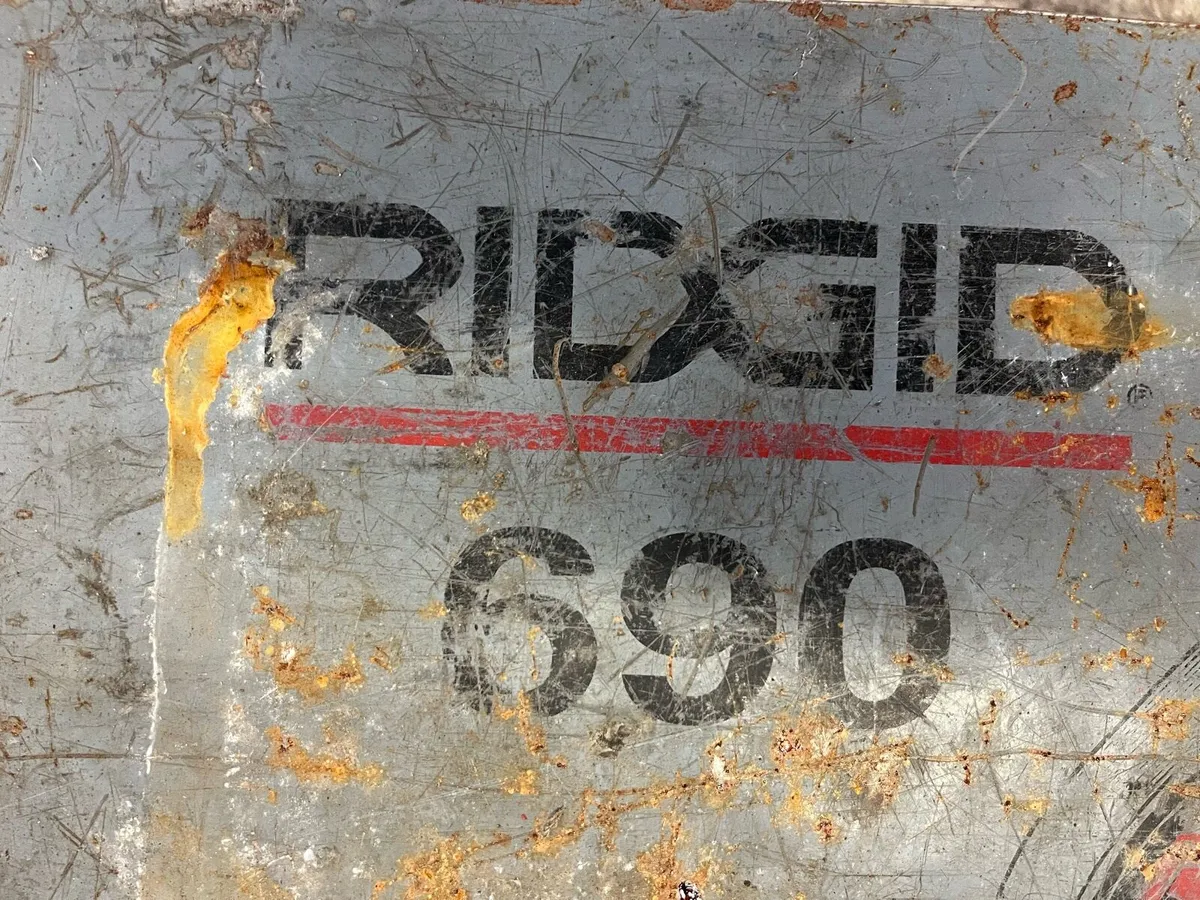 RIDGID 690 THREADER - Image 4