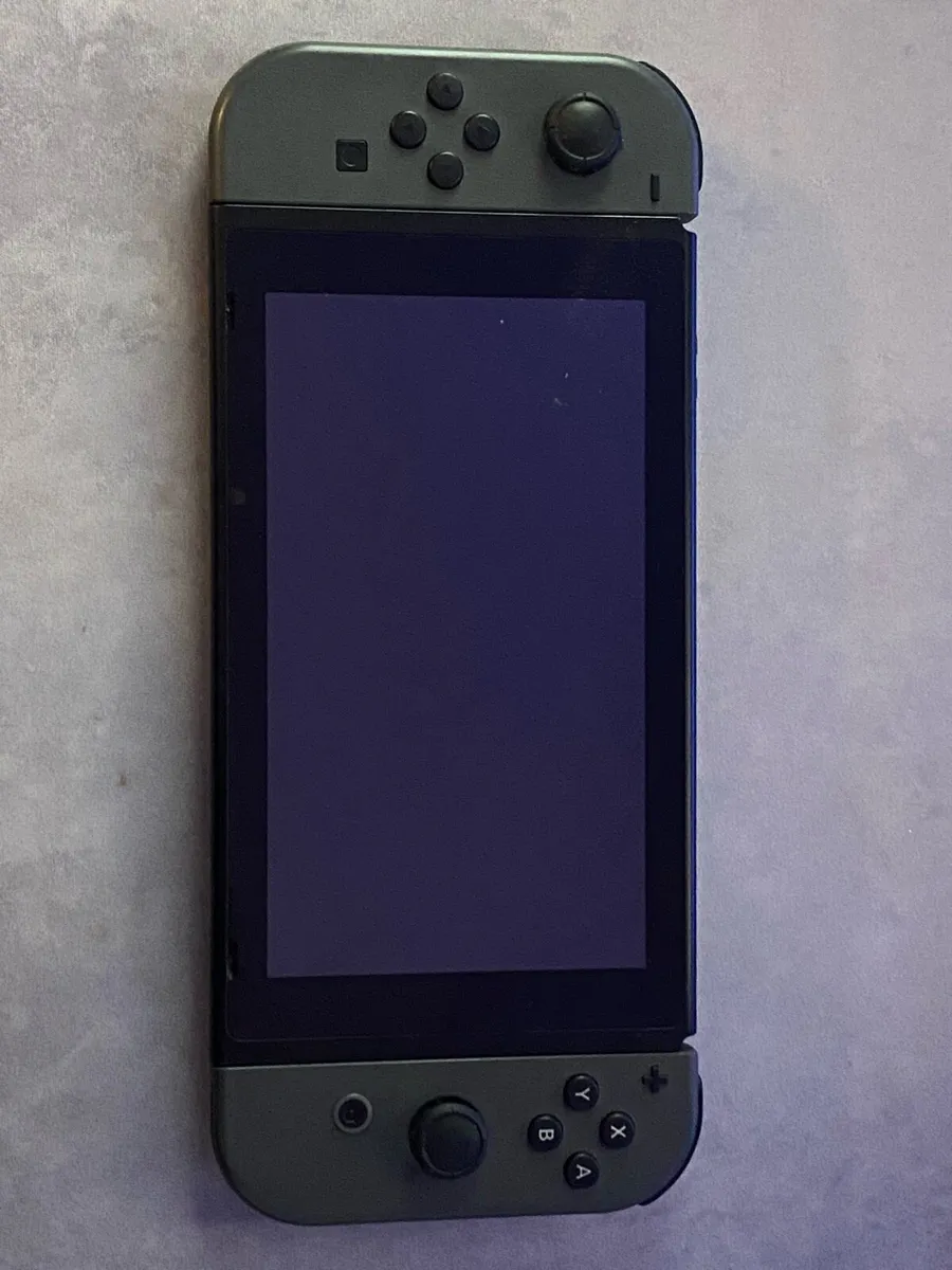 Nintendo switch (GREY) - Image 1