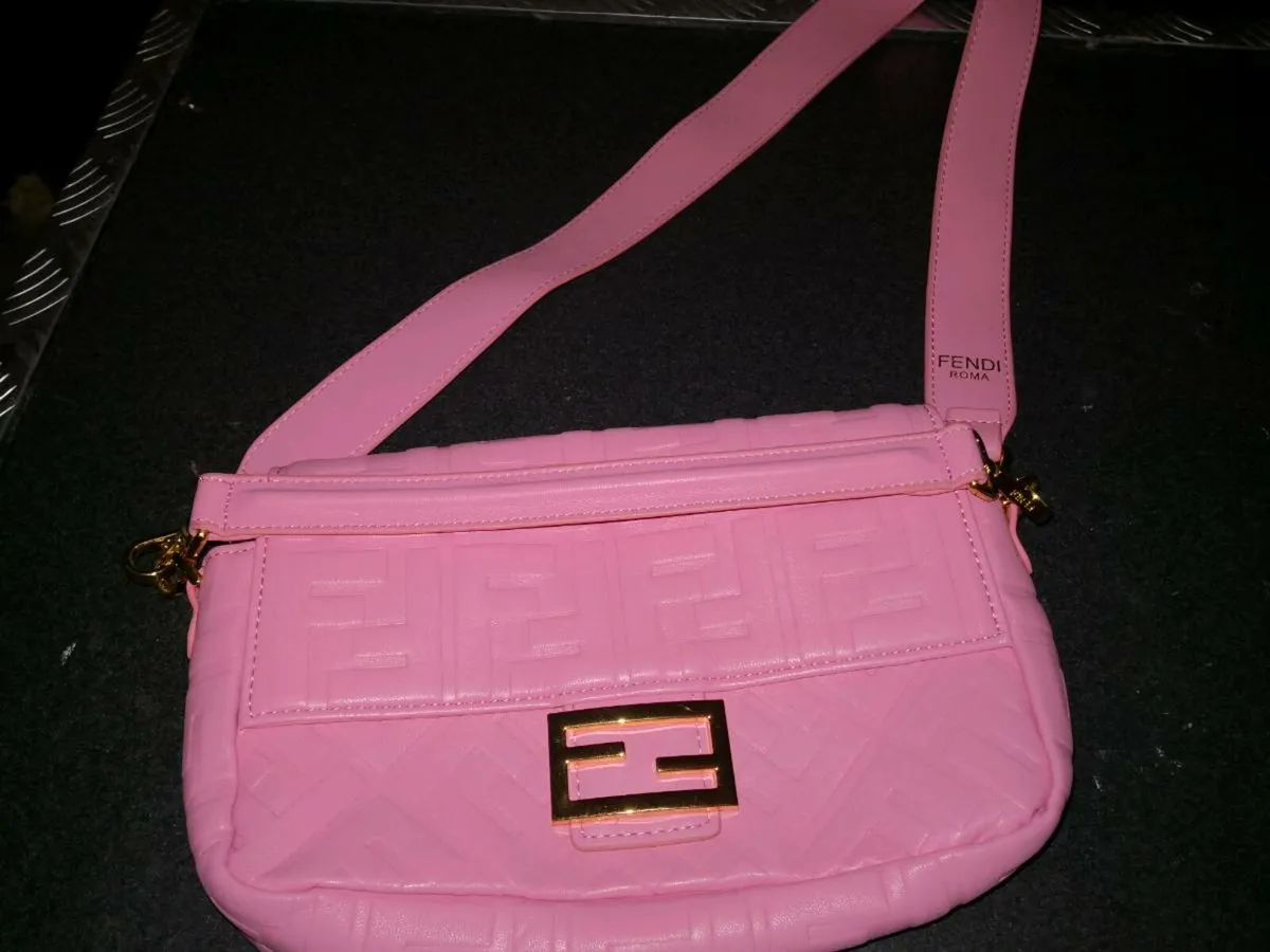 Beautiful ladies handbag new - Image 1