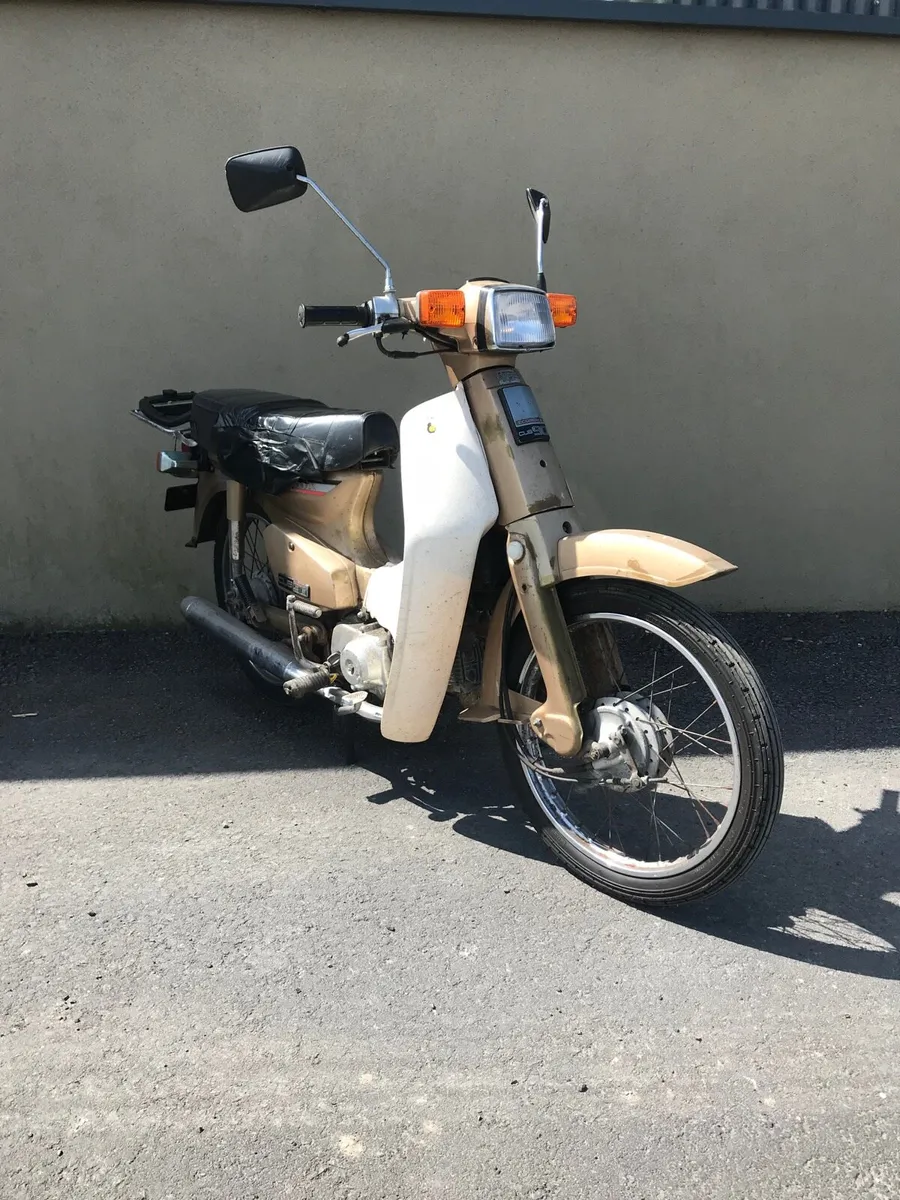 Honda cub 90 gold