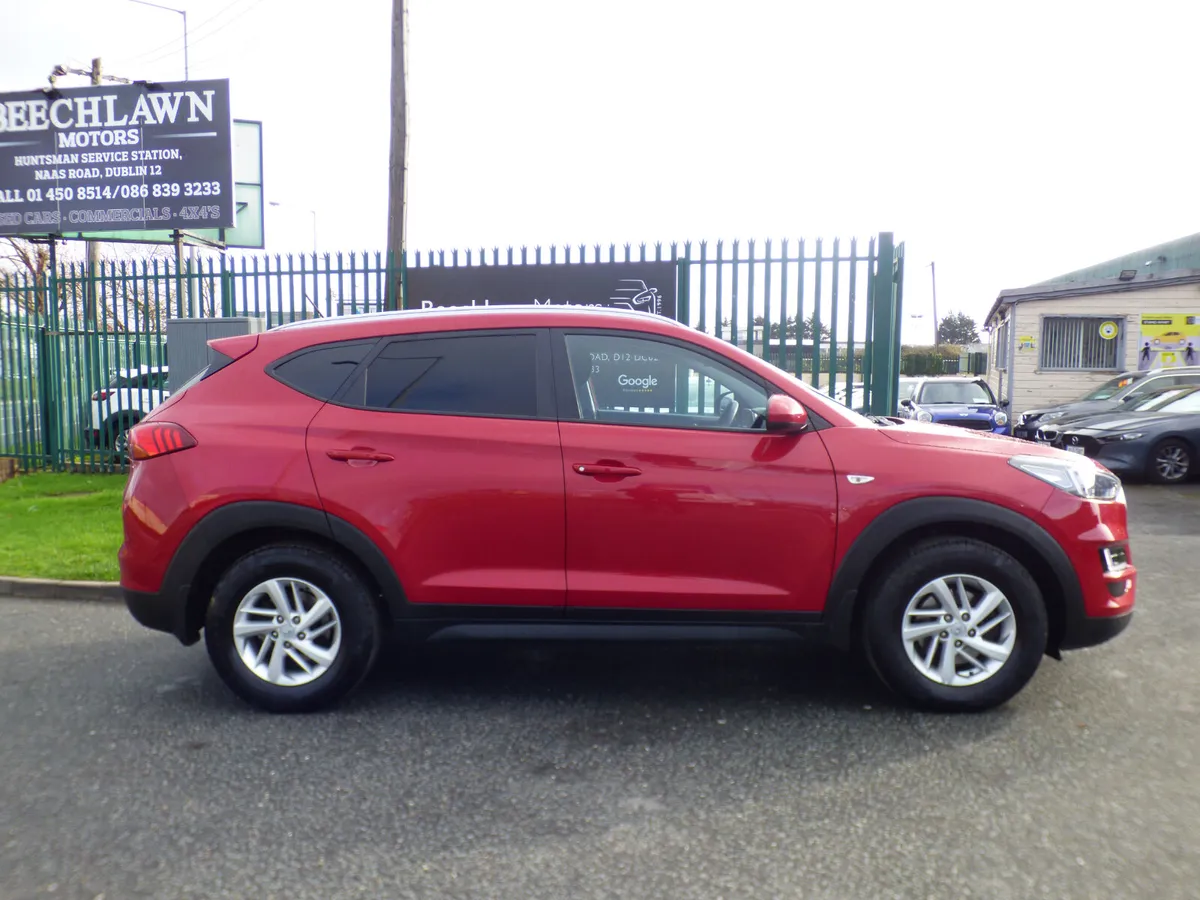 HYUNDAI TUCSON 1.6 CRDI COMFORT COMMERCIAL - Image 2