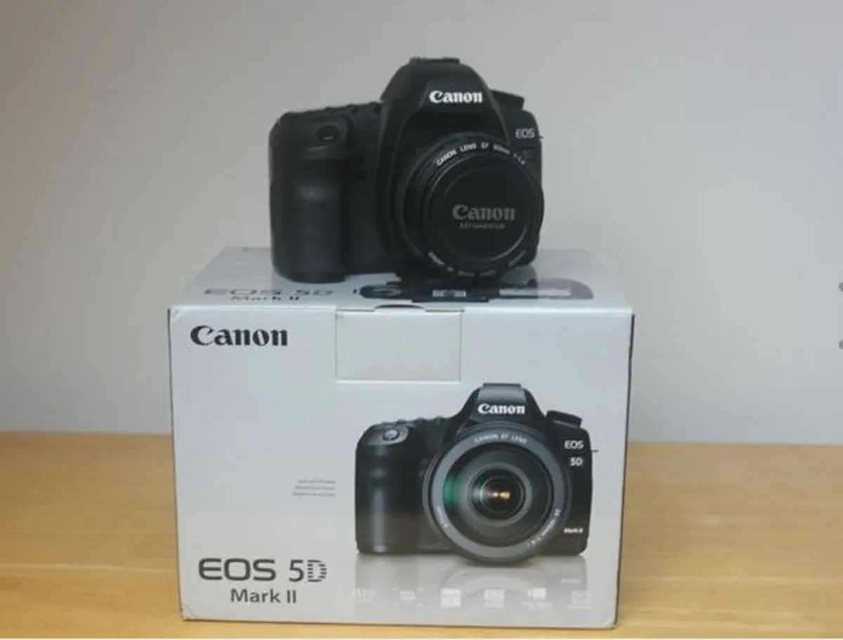 Canon 5D MK2 + LENS - Image 1