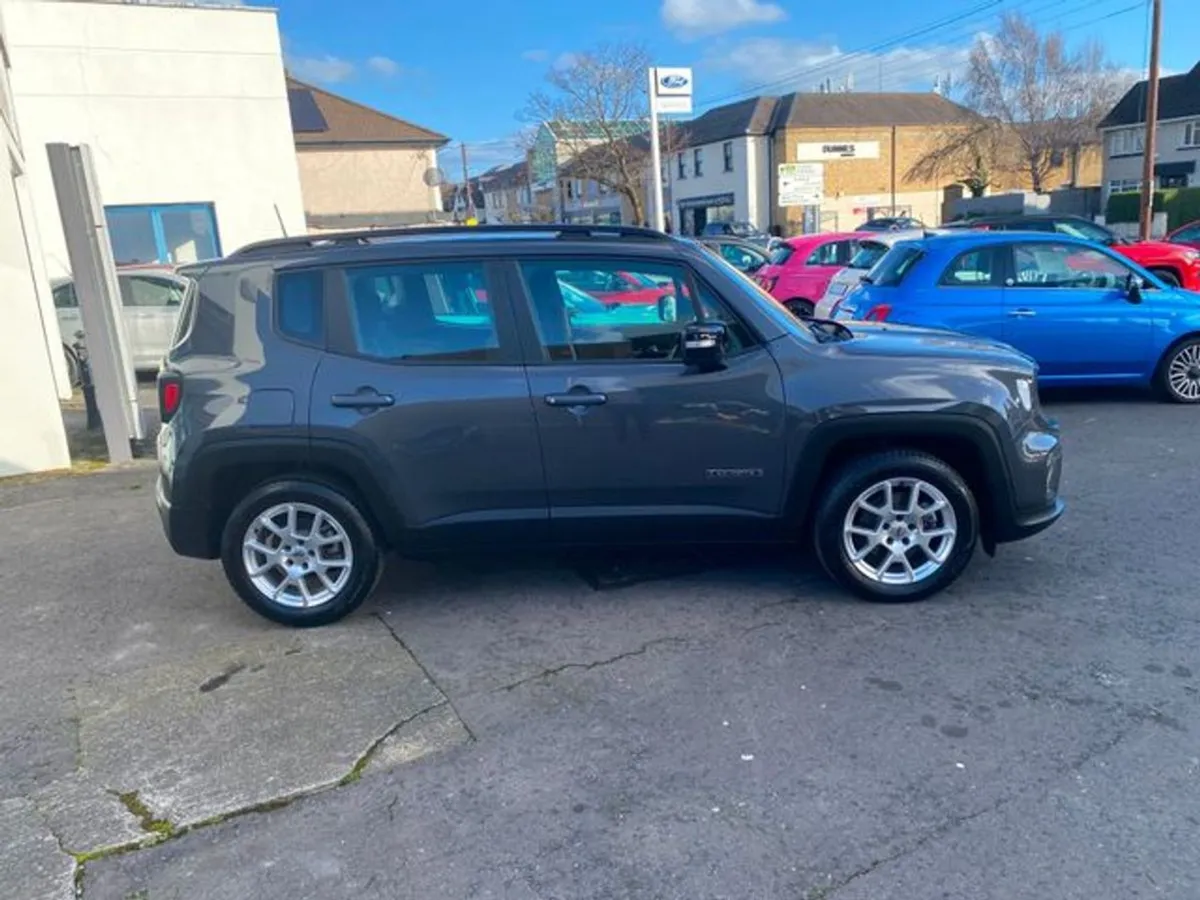 Jeep Renegade Mild Hybrid  Automatic - Image 2