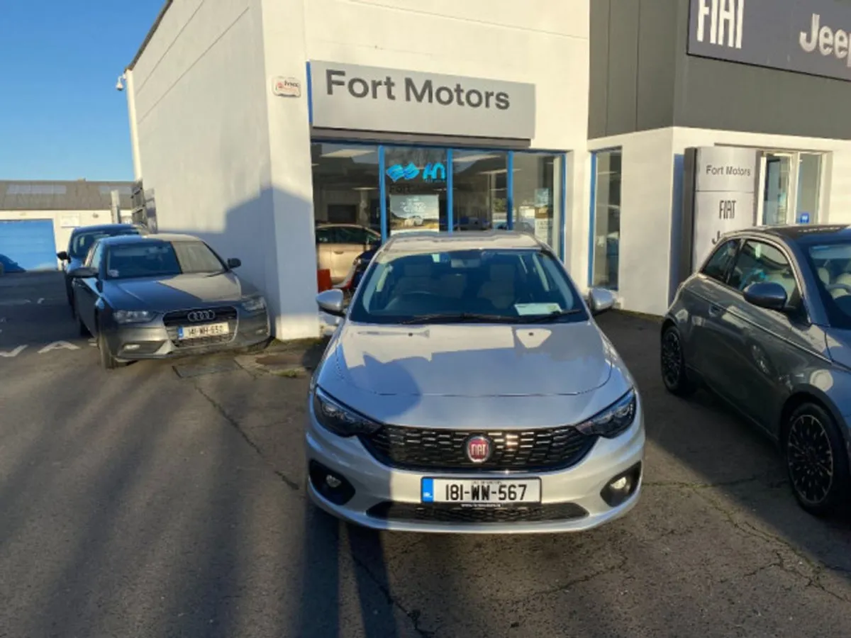 Fiat Tipo HB 1.4 120HP Easy 5DR