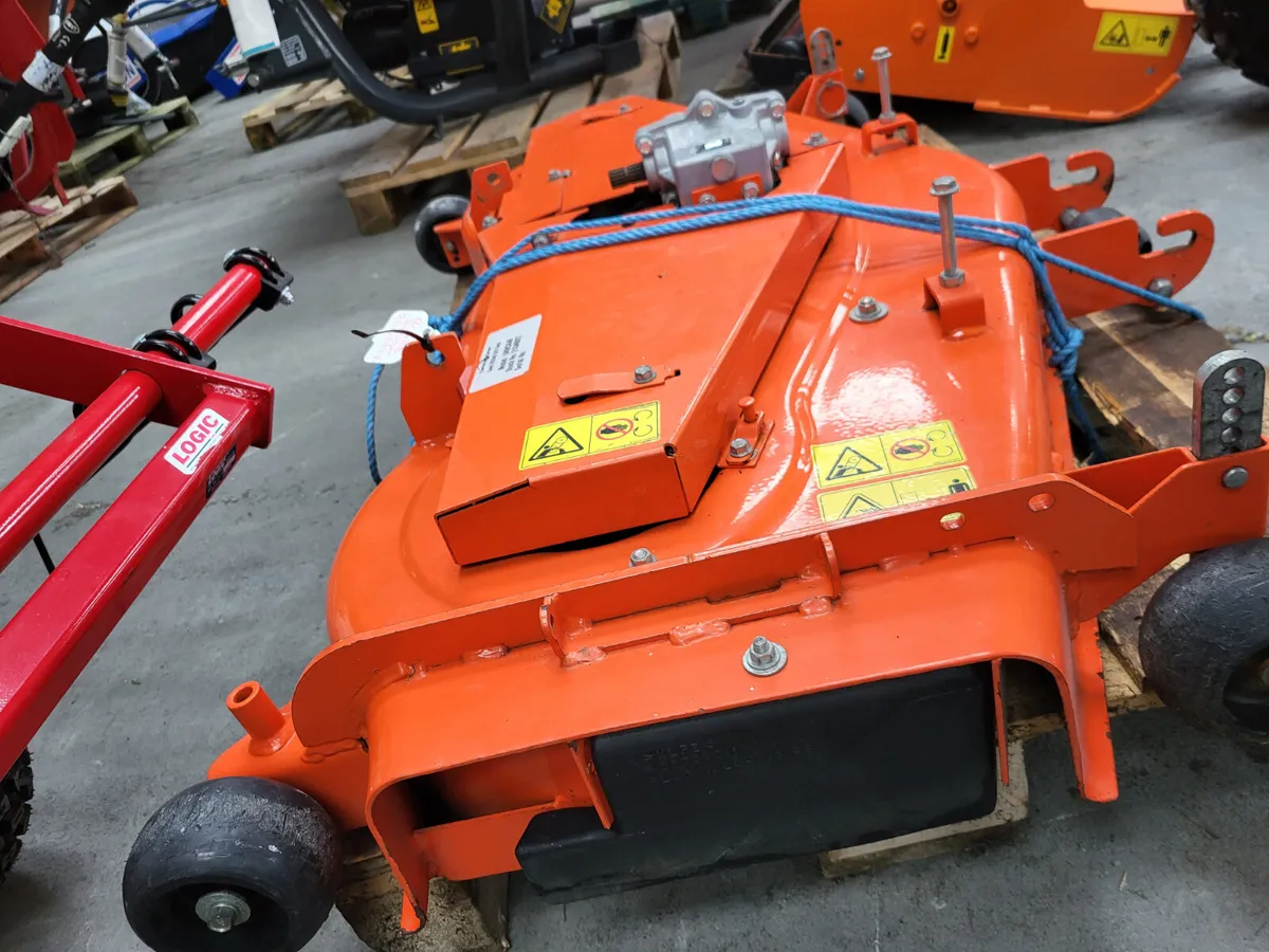 Kubota Cutting deck - Image 2