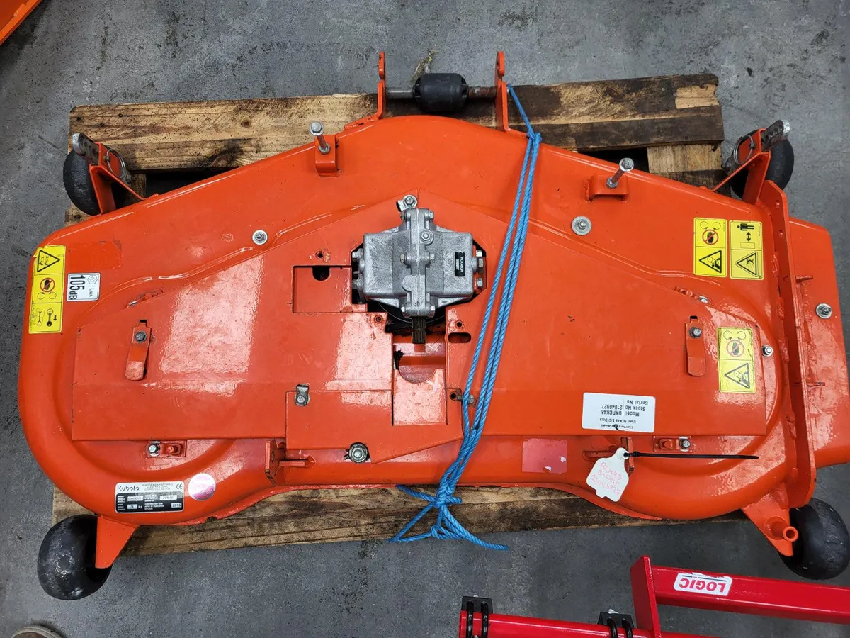 Kubota Cutting deck - Image 4
