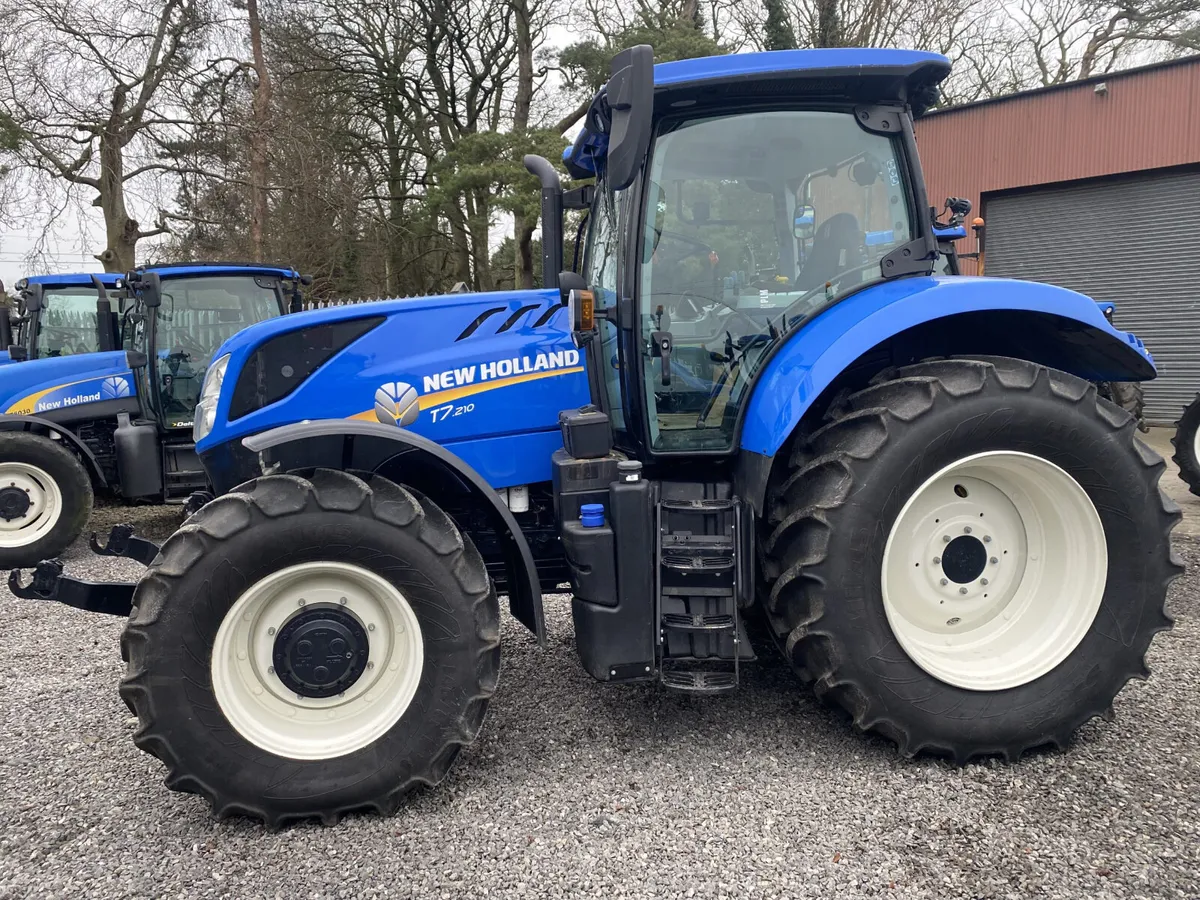 New Holland T7.210 RC