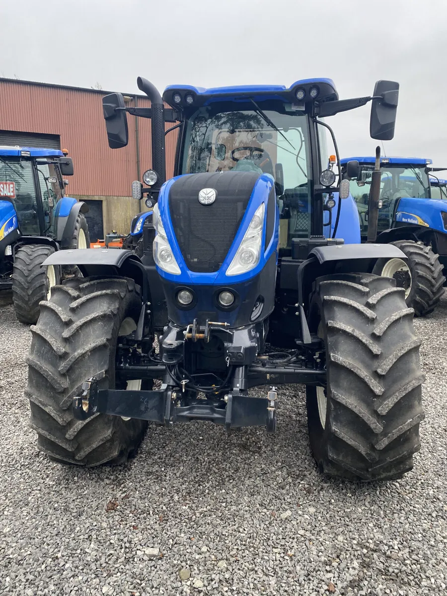 New Holland T7.210 RC - Image 3