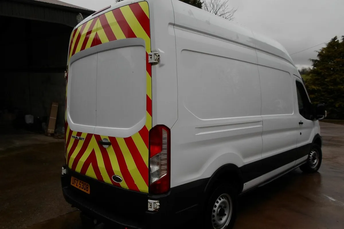 Ford Transit 2014 - Image 1