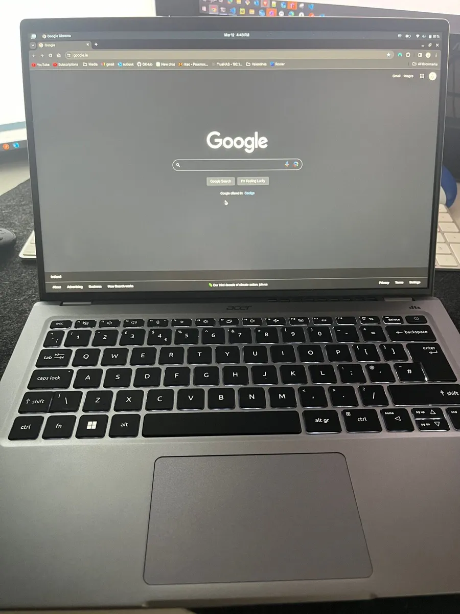 Acer Laptop - Image 1